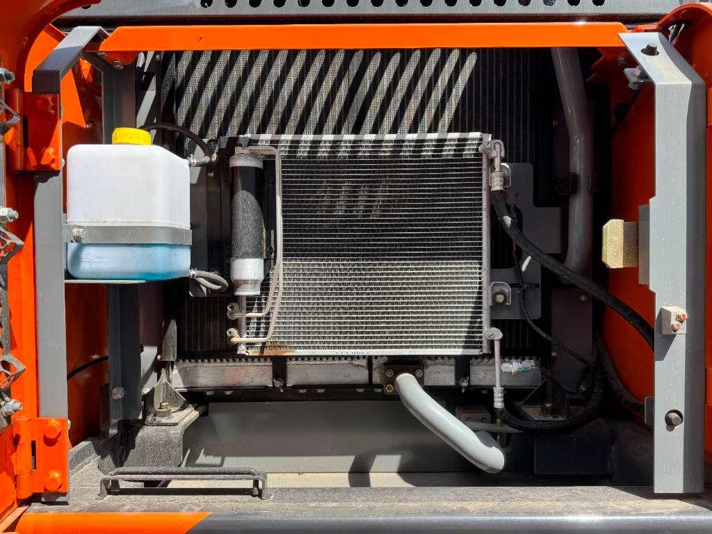 Hitachi EX215LC-5G - New / Unused / Cummins Engine Foto 25