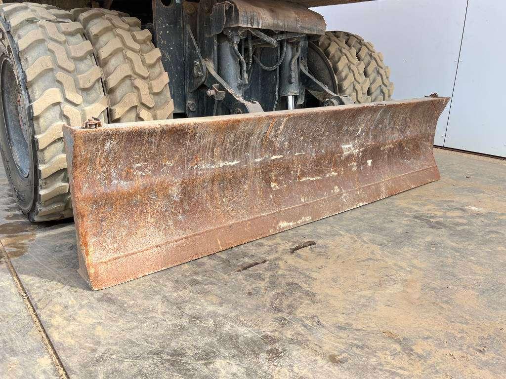 Hitachi ZX170W-5B - Blade / Triple Boom / Auto Greasing Foto 23