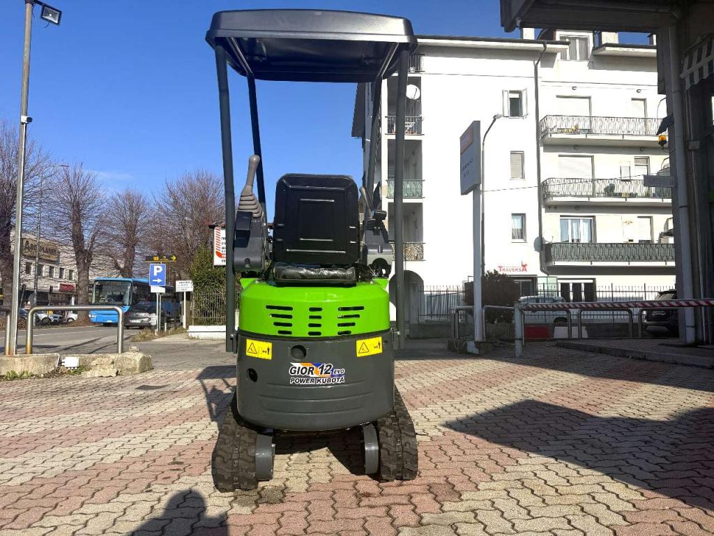 Gior 12 Evo.5 II SERIE - MOTORE KUBOTA 3 CILINDRI - CARRO ALLARGABILE - 4 MONTANTI - BRACCIOLO Foto 8