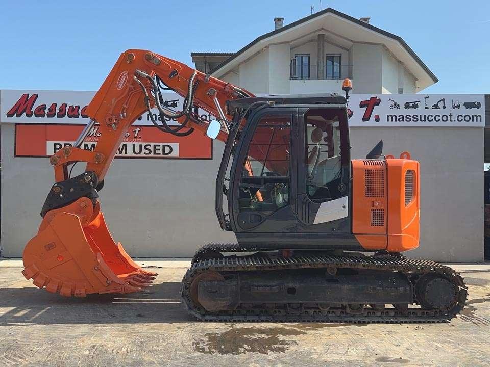 Hitachi ZX135US-5B TUNNELING Foto 2