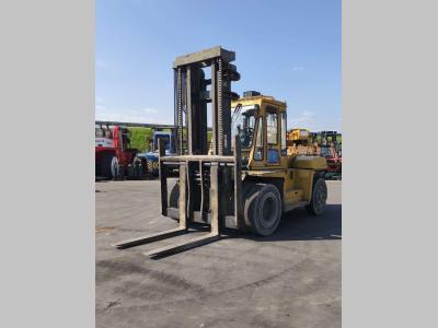 Caterpillar DP135 vendida por Uni.Trucks Srl