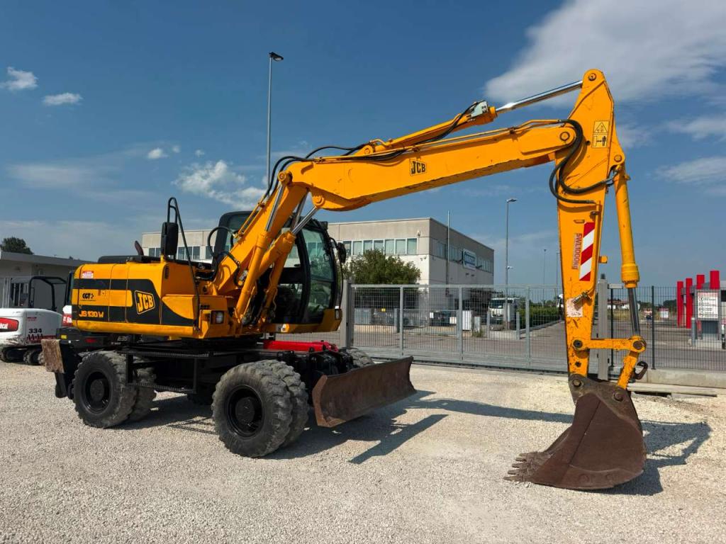 JCB JS130W Foto 2