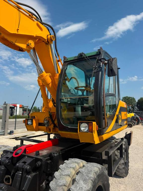 JCB JS130W Foto 5