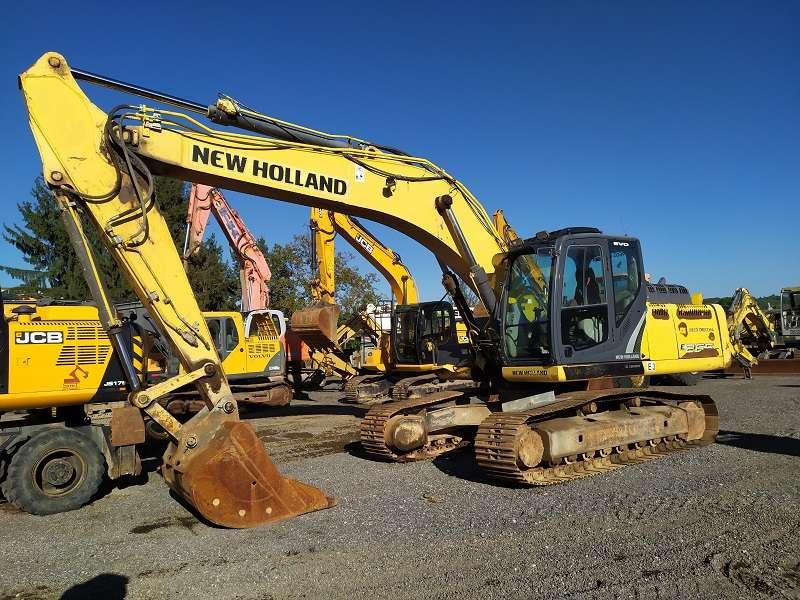 New Holland E265 Foto 1