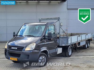 Iveco Daily 40C18 BE combinatie Iveco Daily Veldhuizen Oplegger BE Trekker Cruise control Foto 1