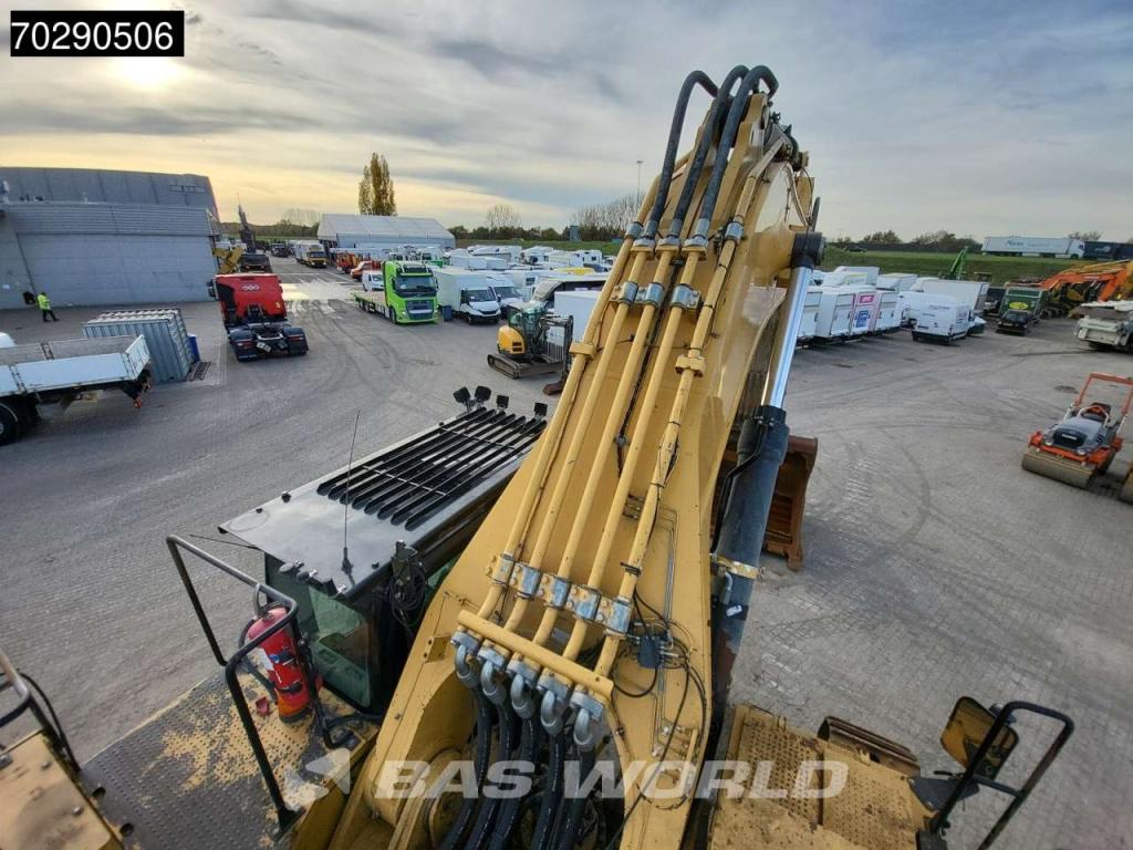 Caterpillar 390 D L Foto 13