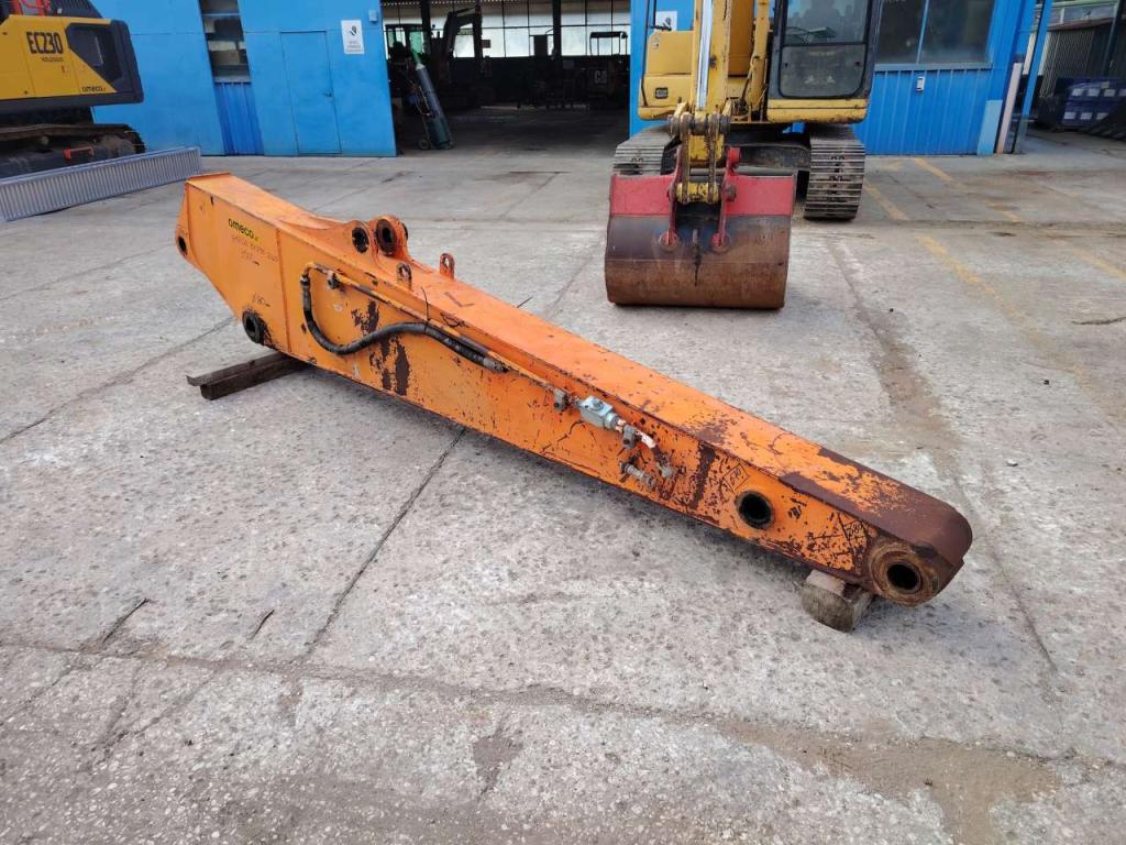 Hitachi ZX210 ZX240 Foto 2