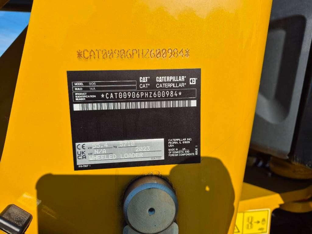 Caterpillar 906 Foto 9