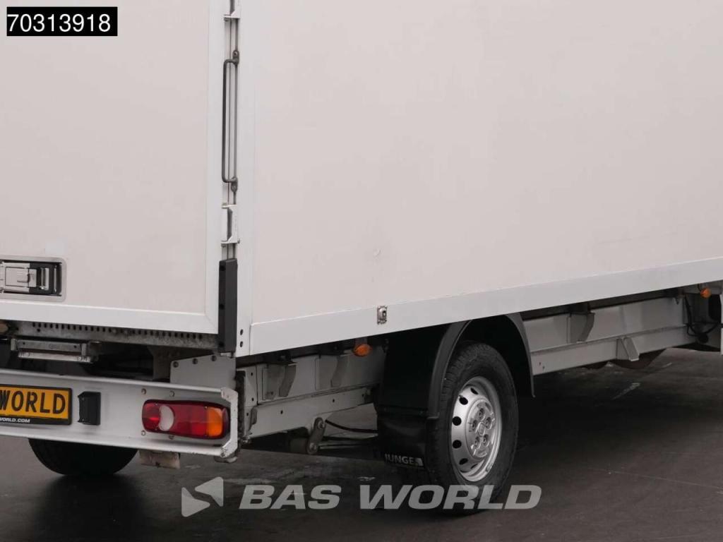Fiat Ducato Bakwagen Achterdeuren 150PK Navi Airco Cruise Euro6 Meubelbak Koffer Airco Cruise control Foto 29