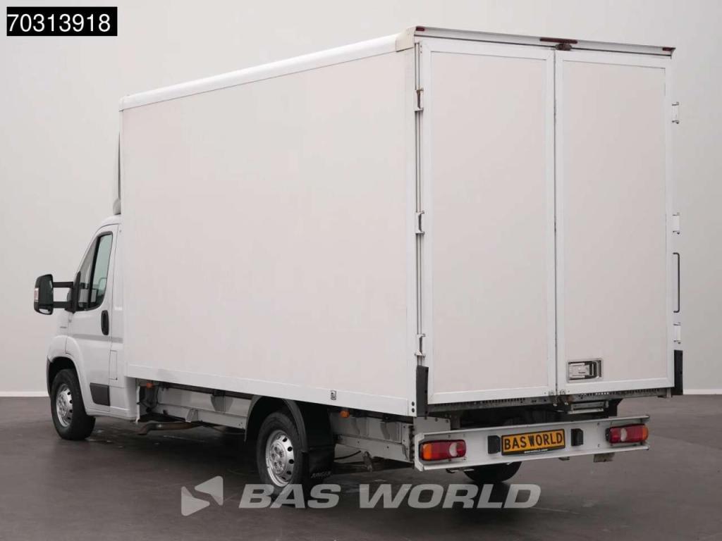 Fiat Ducato Bakwagen Achterdeuren 150PK Navi Airco Cruise Euro6 Meubelbak Koffer Airco Cruise control Foto 8