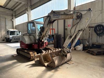 Takeuchi TB153FR Foto 1