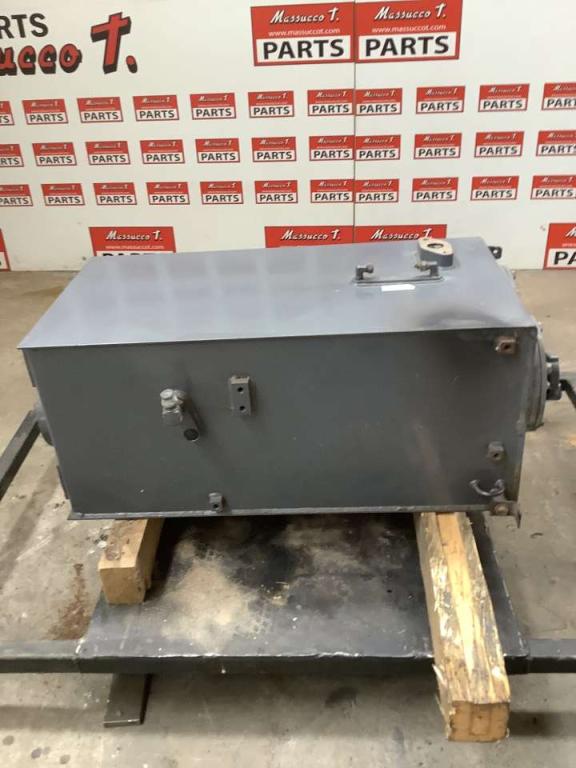 Depósito para aceite para Komatsu PC228-3 Foto 3