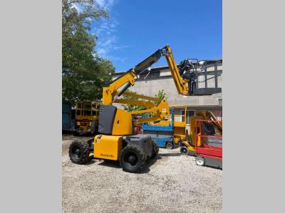 Haulotte HA120PX diesel vendida por Centro Usato Srl