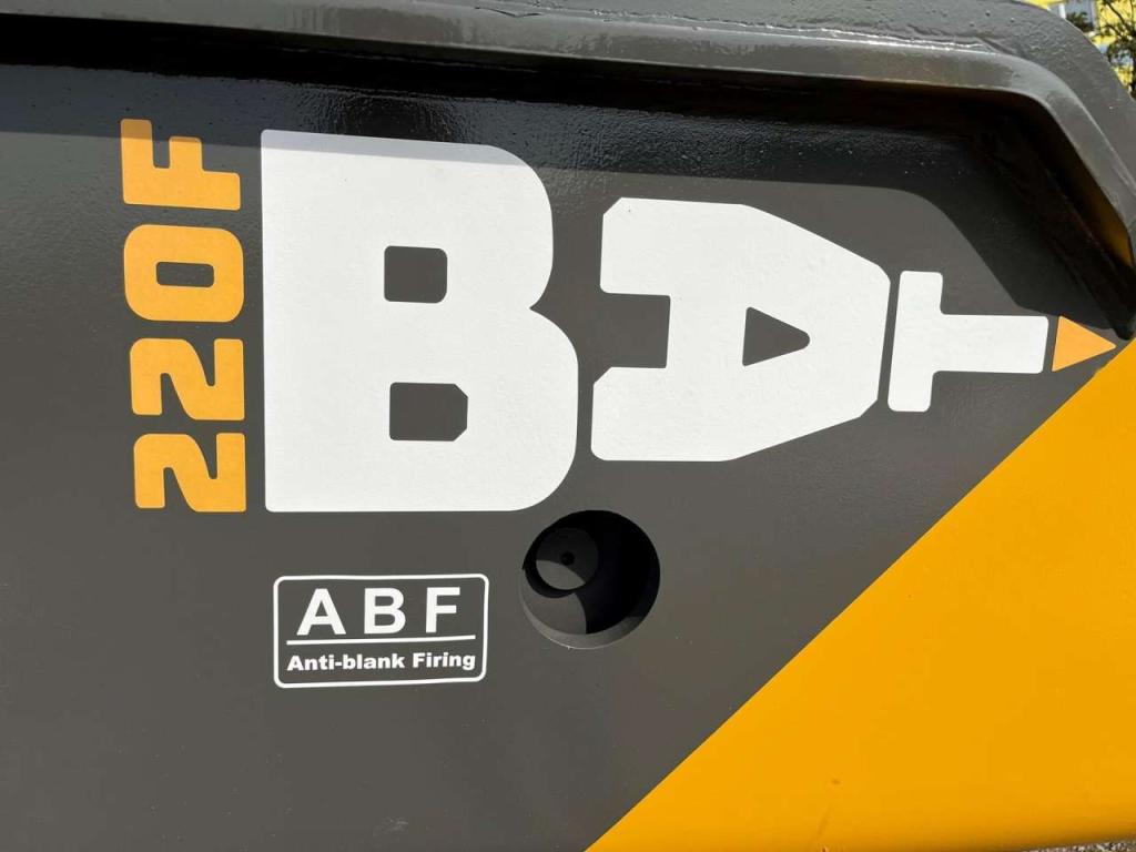 Other manufacturers BAT 220F Foto 8