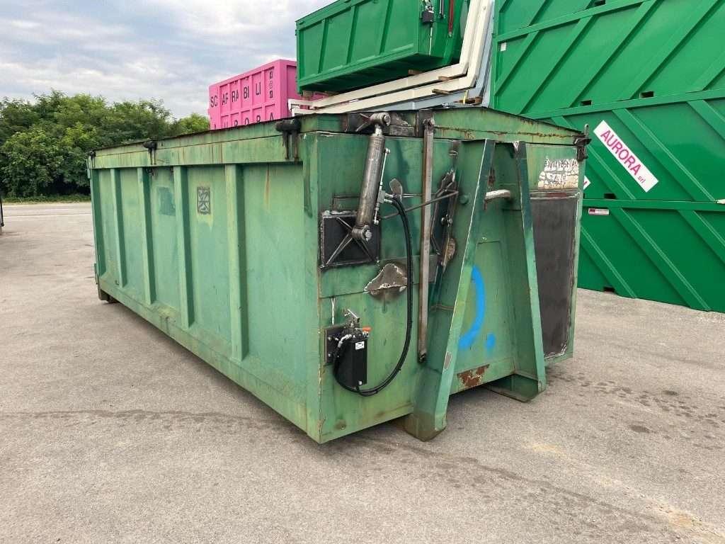 CONTAINER SCARRABILE USATO PER INGOMBRANTI Foto 2