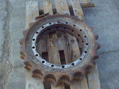 Rueda motriz para Fiat Hitachi EX215 --- AL 70% vendida por OLM 90 Srl