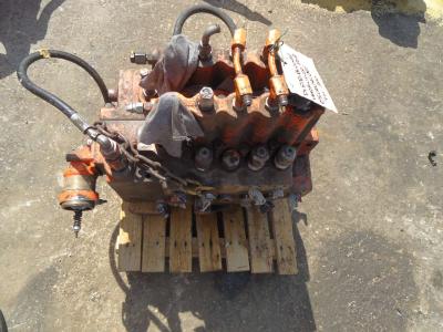 Distribuidor hidraulico para Fiat Hitachi FH300 vendida por OLM 90 Srl