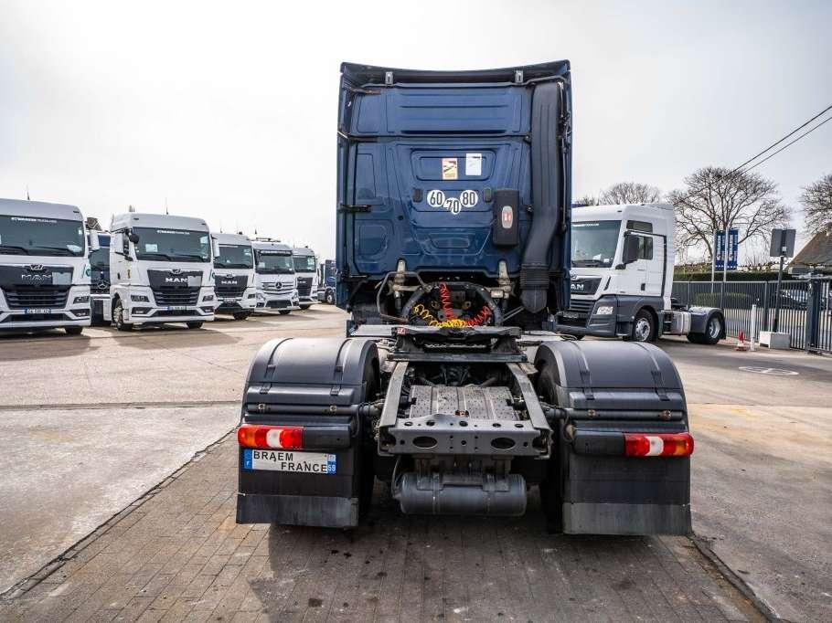 Mercedes-Benz ACTROS 1846 BLS +ADR Foto 6