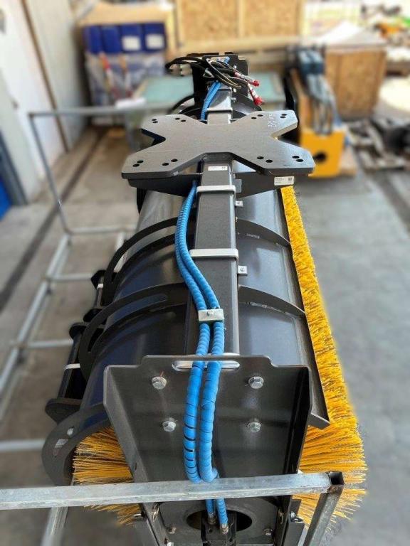 for 12-25 ton machines Cepillo barredor Foto 7