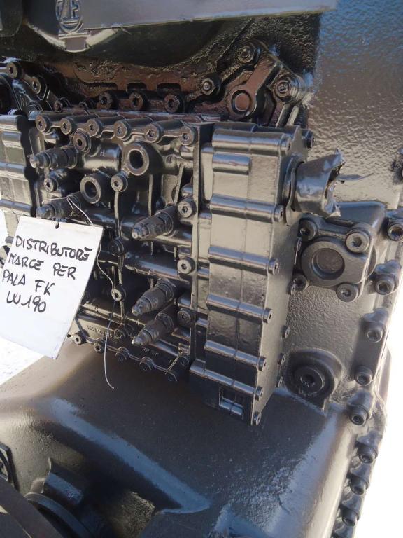 Palanca de cambios para Fiat Kobelco W190 Foto 1