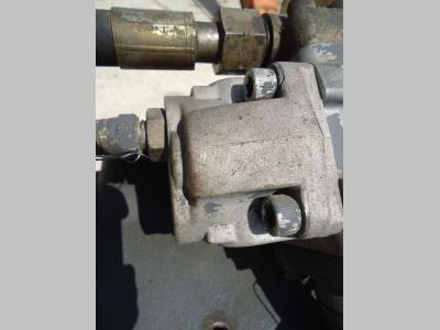 Bomba hidráulica de servoválvula para Fiat Hitachi W130 vendida por OLM 90 Srl