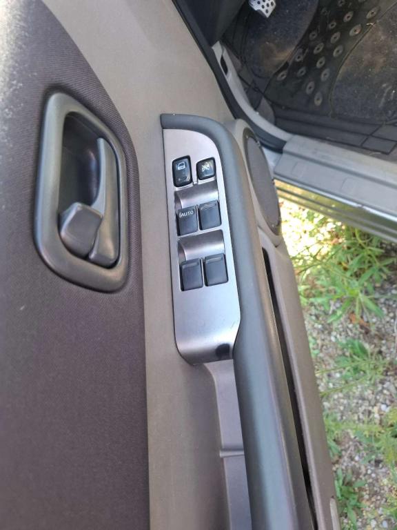 Nissan T30 X- TRAIL Foto 12