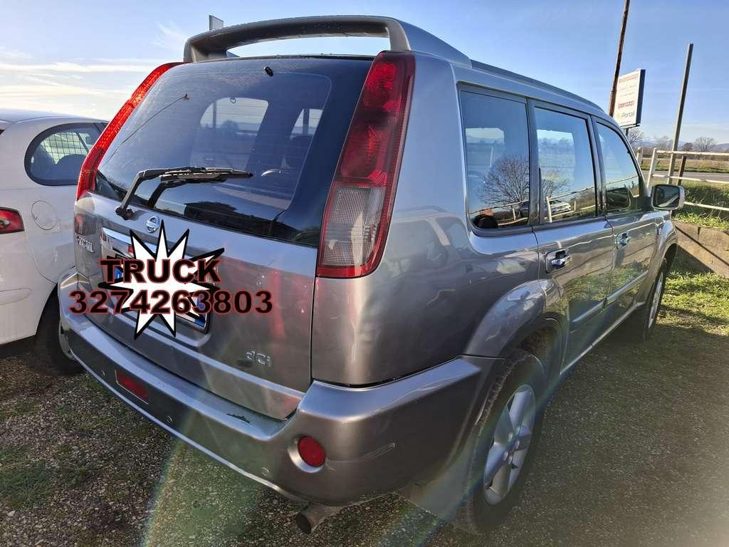 Nissan T30 X- TRAIL Foto 3