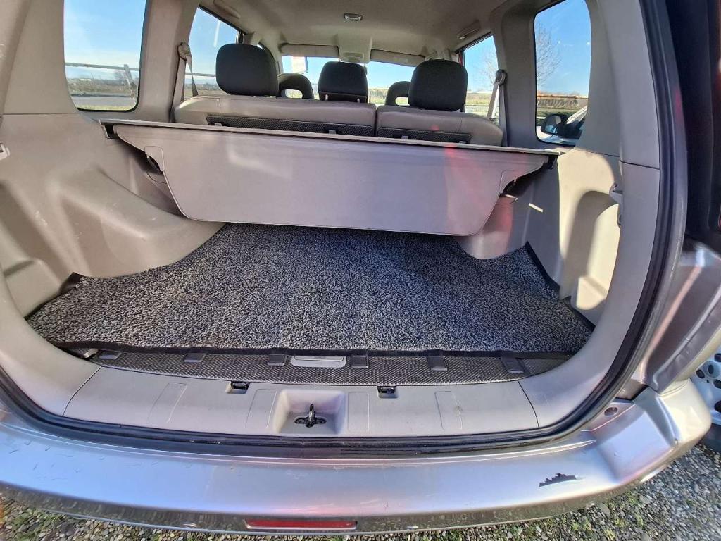 Nissan T30 X- TRAIL Foto 6