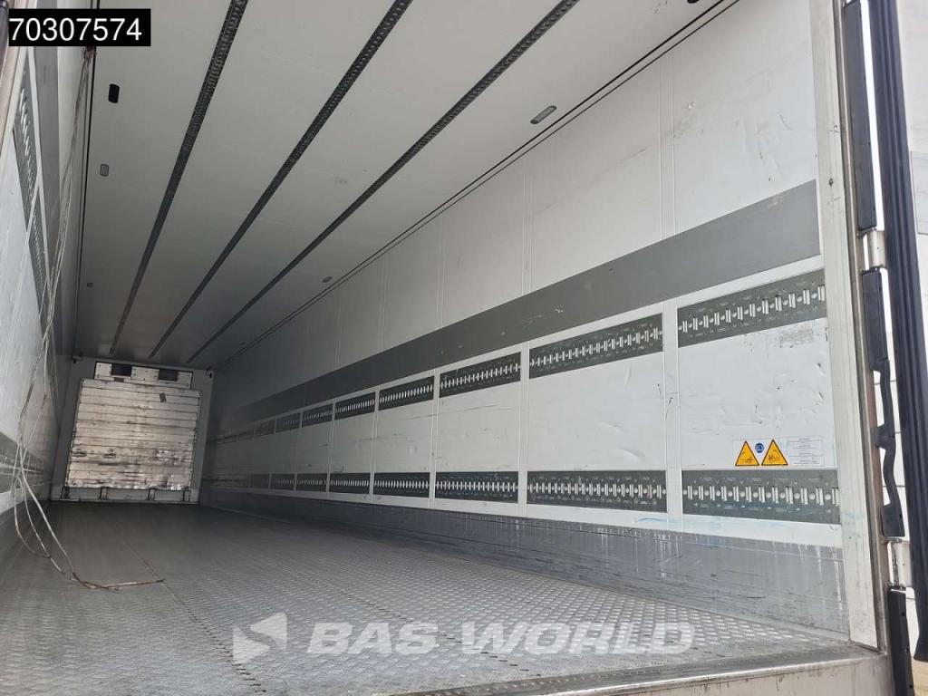 Schmitz SCB*S3B 3 axles FRC Blumenbreit Foto 11
