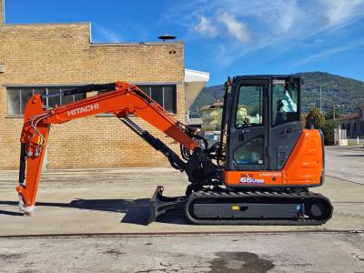 Hitachi ZX 65USB-6 CLR Foto 1