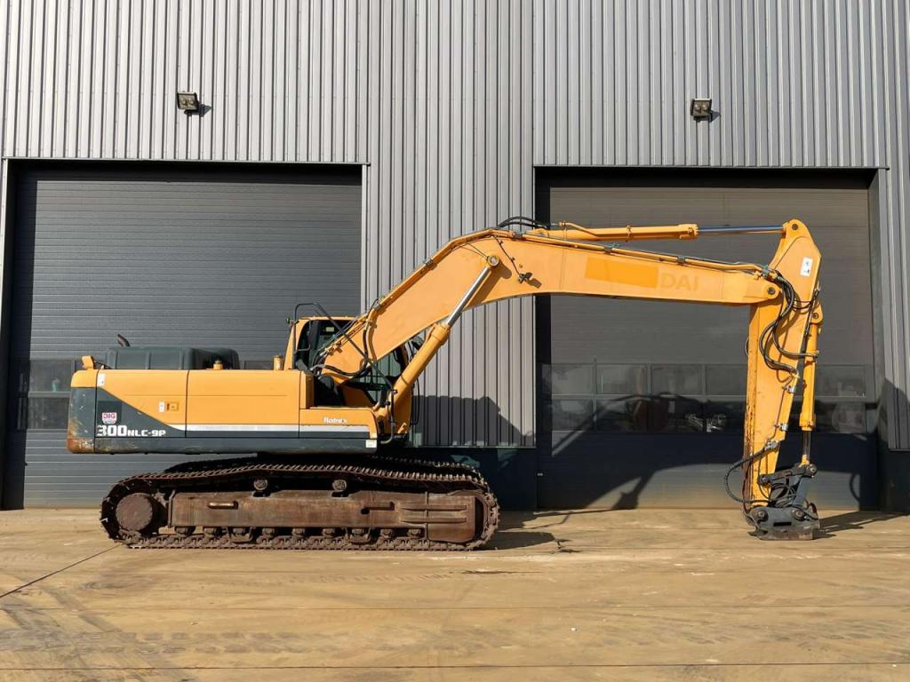 Hyundai Robex 300NLC-9A Foto 6