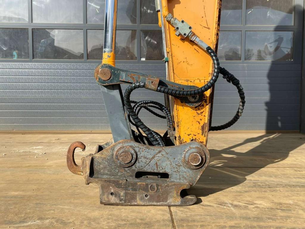 Hyundai Robex 300NLC-9A Foto 9