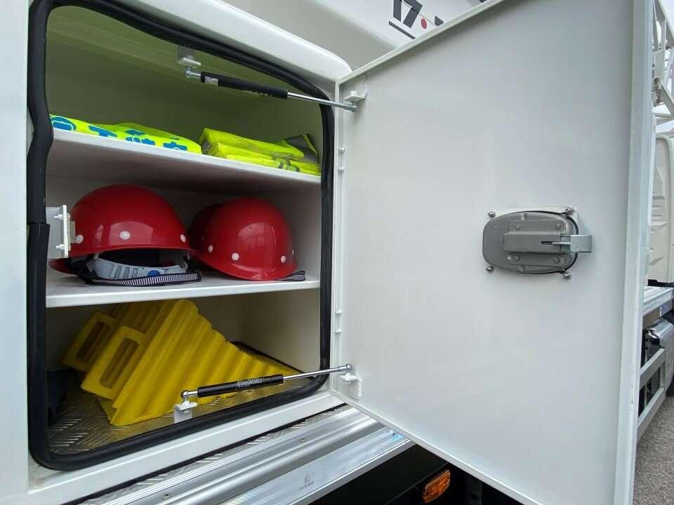 Volvo FM380 6X4 NEW MODEL Foto 23