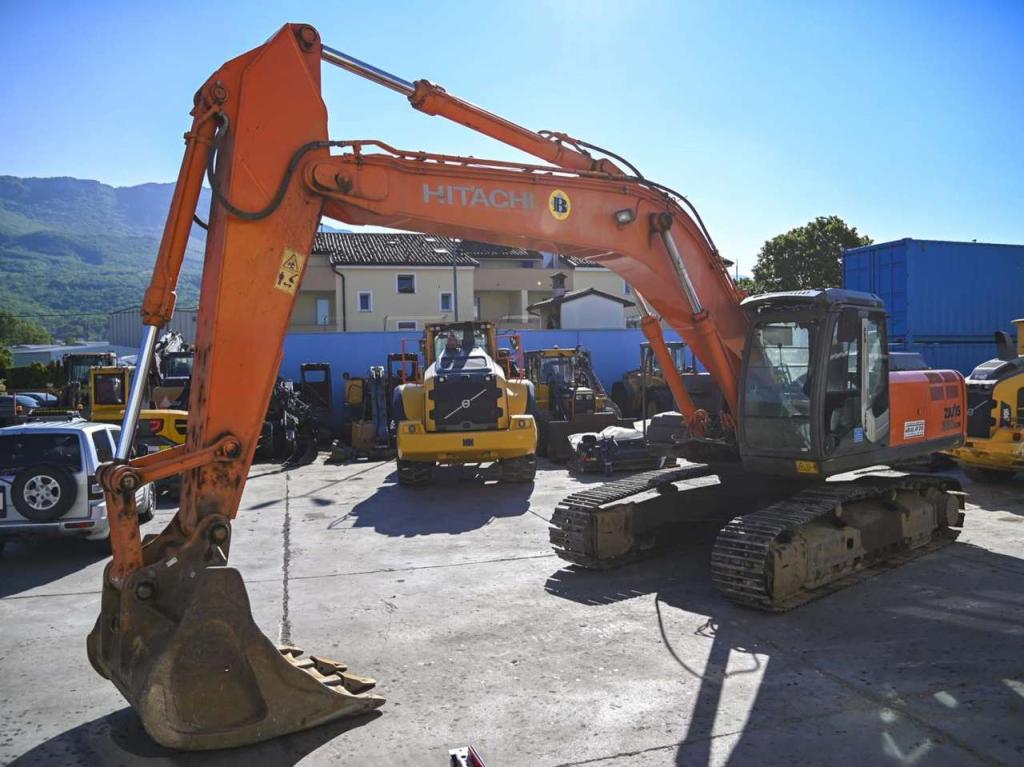 Hitachi ZX350LCN-3 Foto 1