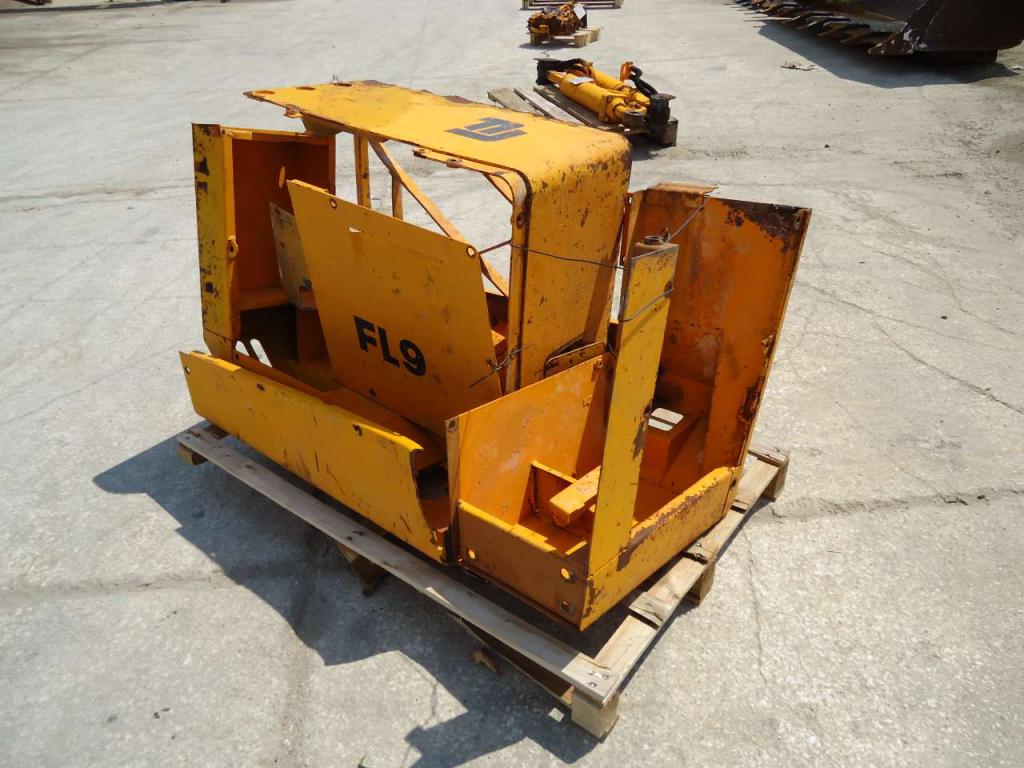 Capó y panel de carrocería para Fiat Allis FL9 Foto 1