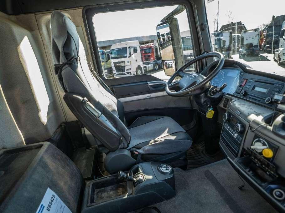 Man TGS 32.360 BB+LIEBHERR 8m3+TAPIS THEAMS 12m Foto 24