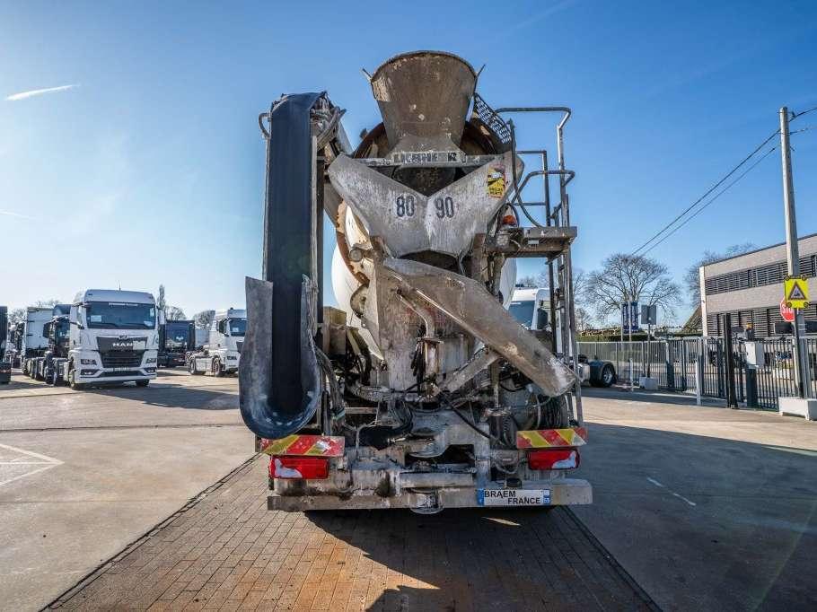 Man TGS 32.360 BB+LIEBHERR 8m3+TAPIS THEAMS 12m Foto 8