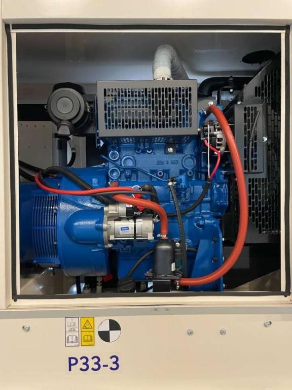 FG Wilson P33-3 - 33 kVA Genset - DPX-16003 Foto 14