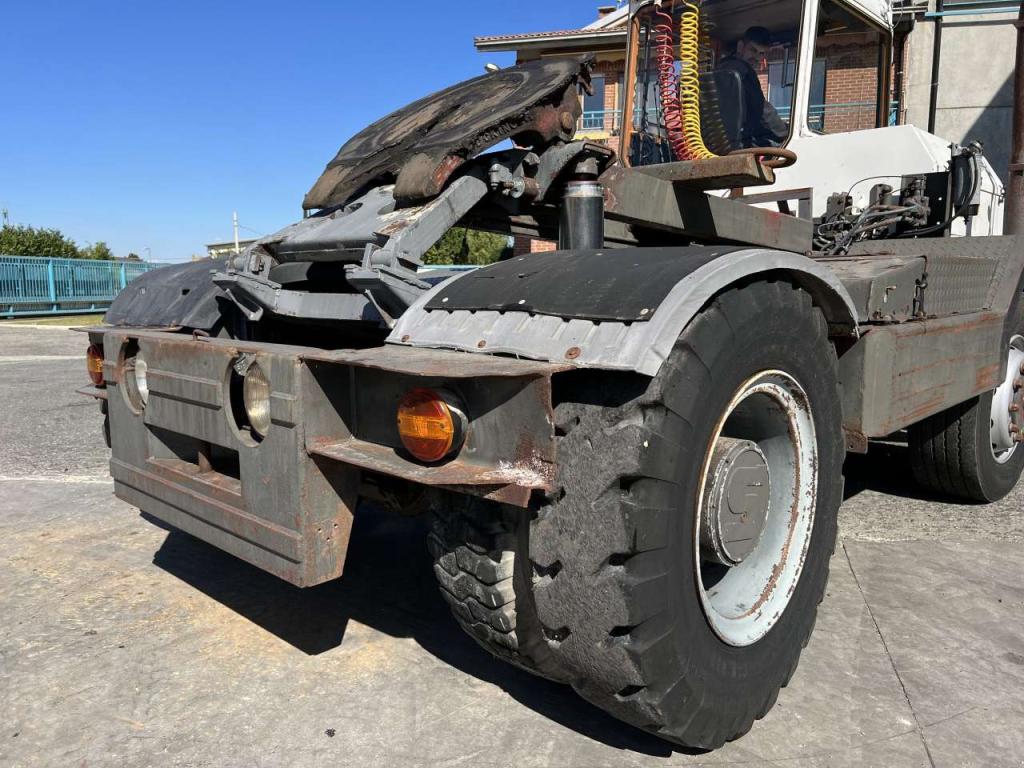 Sisu TR150A/2600 Foto 4