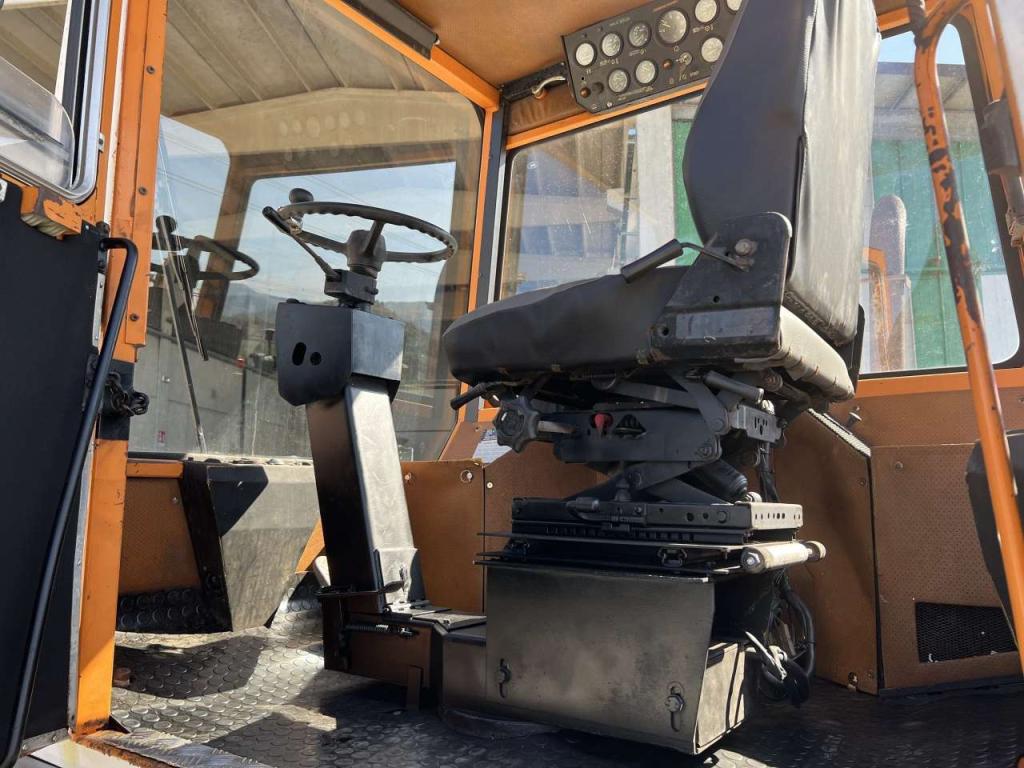 Sisu TR150A/2600 Foto 6