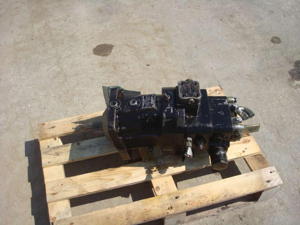 Motor de traslación para Fiat Hitachi 150W3 Foto 1