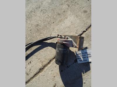 Soporte del filtro de combustible para Fiat Hitachi FR220 vendida por OLM 90 Srl
