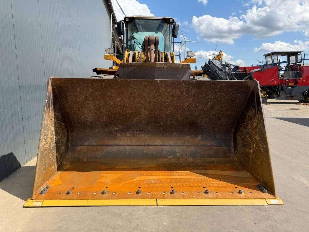 Volvo L180F Foto 26