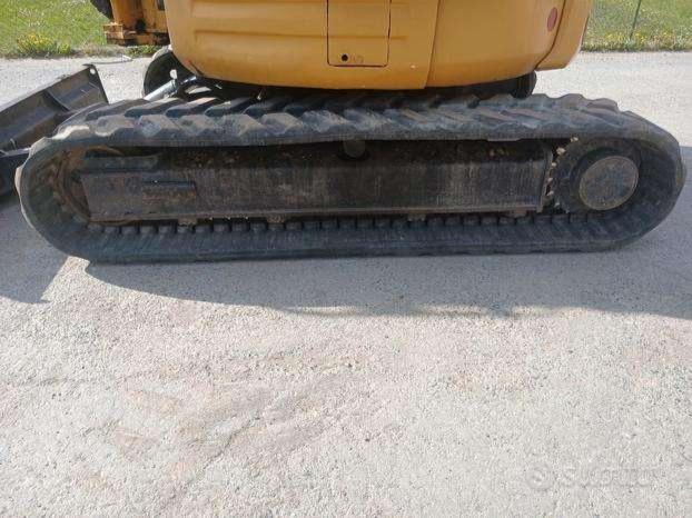Caterpillar 304 Foto 5
