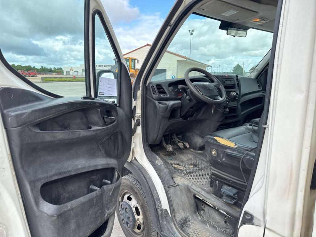 Iveco DAILY 35-120 Foto 11