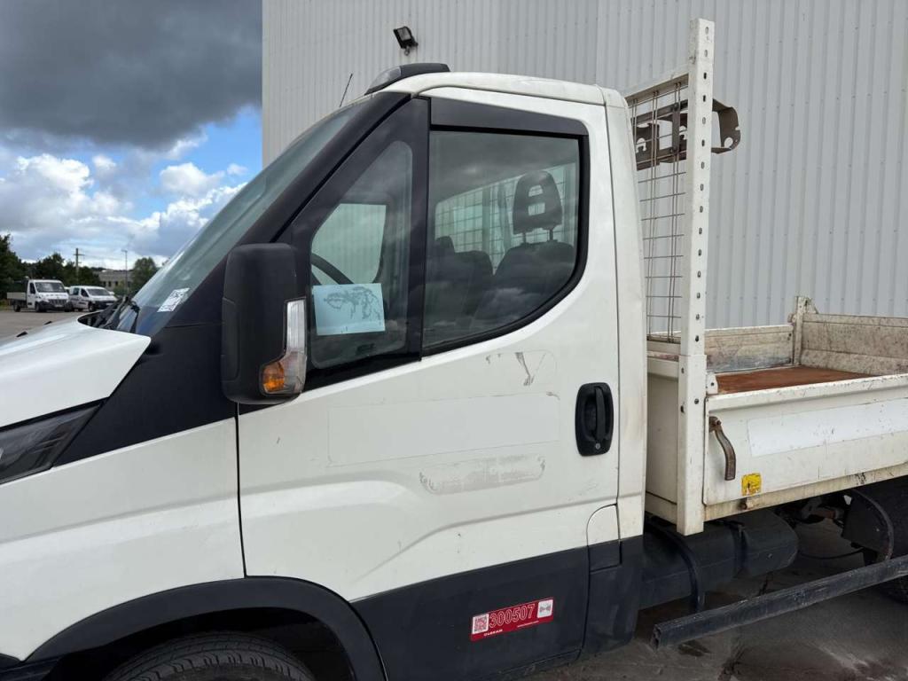 Iveco DAILY 35-120 Foto 12