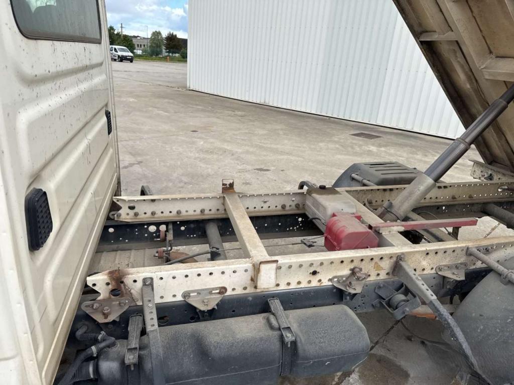 Iveco DAILY 35-120 Foto 21