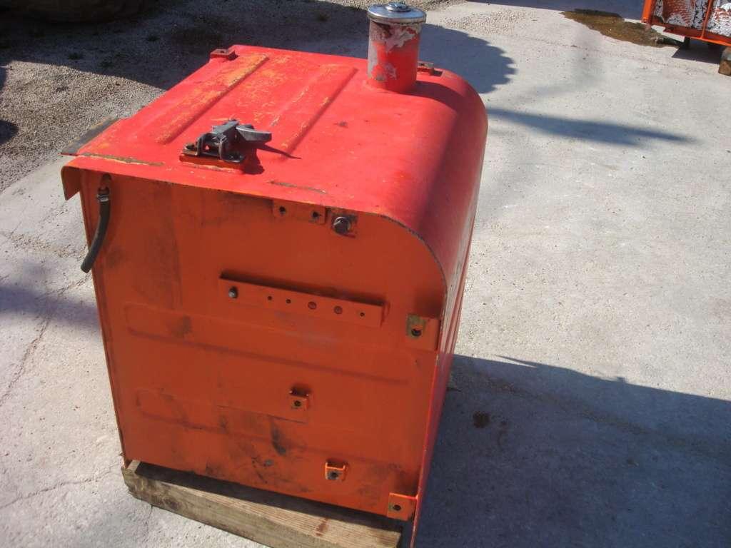Depósito para gasóleo para Fiat Hitachi 150W3 Foto 3