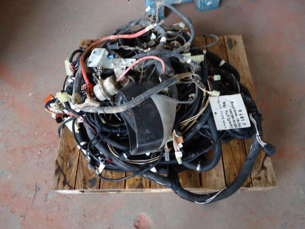 Sistema eléctrico completo para New Holland E385B Foto 4