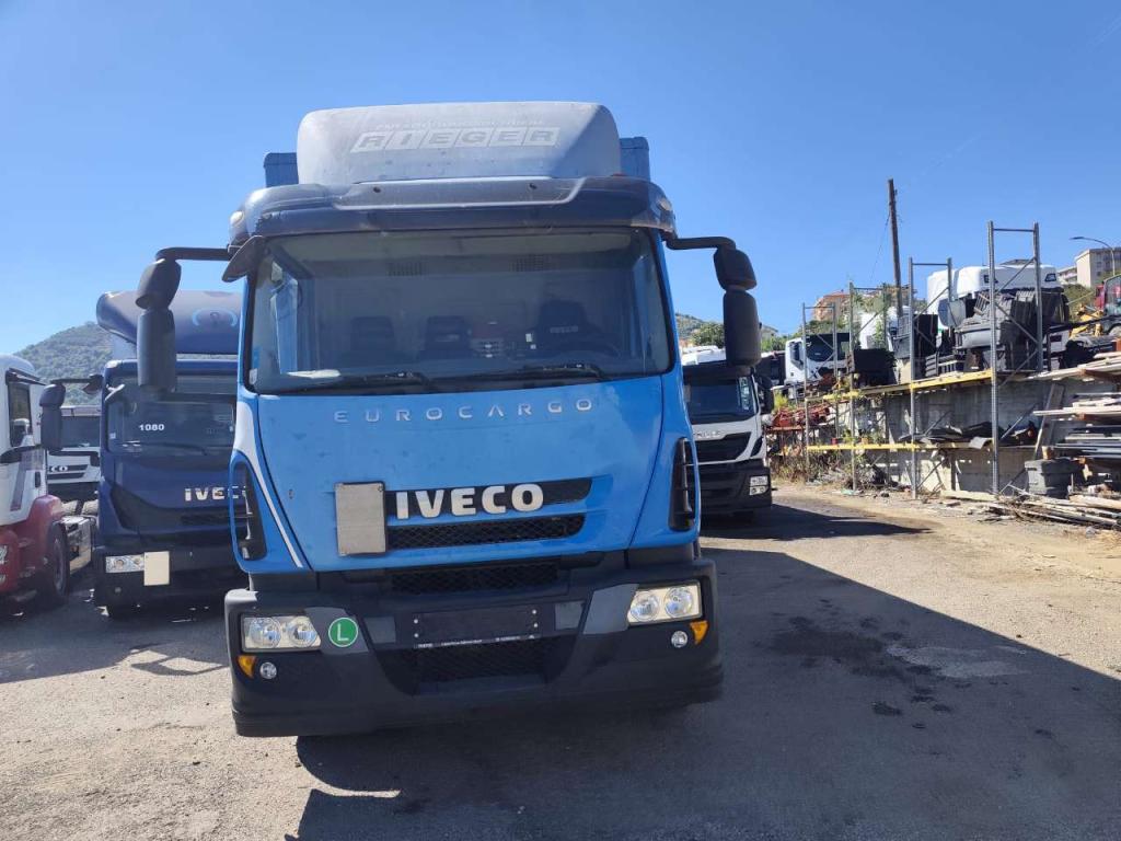 Iveco EUROCARGO 180E25 Foto 3